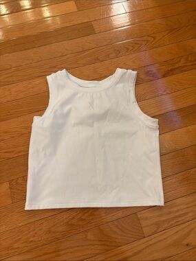 Classic White Scoop Neck Tank Top for Women